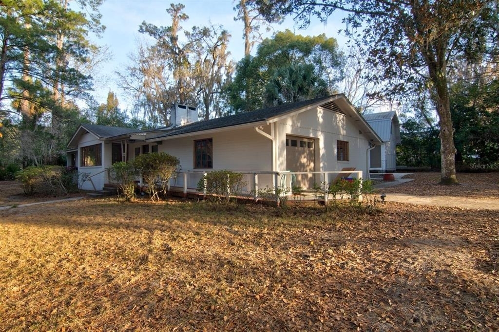2049 Nw 9th Avenue - Photo 6