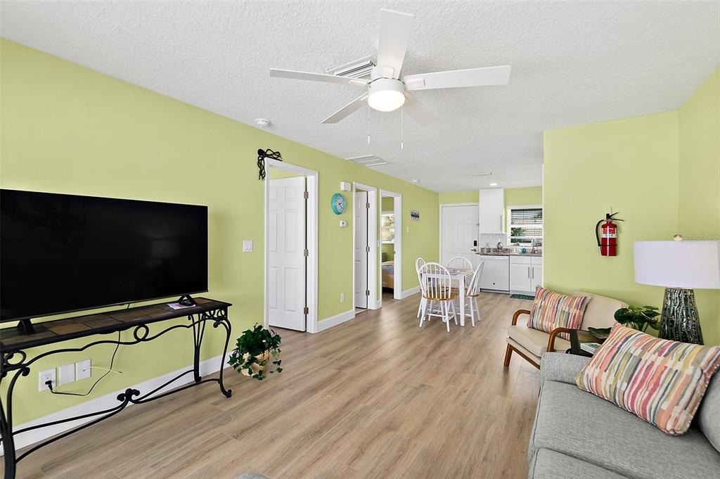 300 S Central Avenue - Photo 12