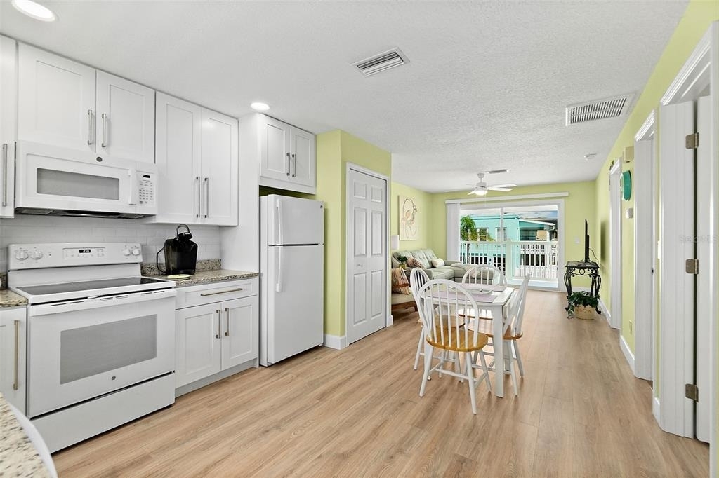 300 S Central Avenue - Photo 4