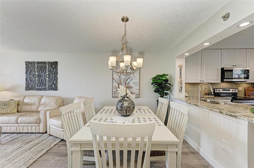 4480 Fairways Boulevard - Photo 4