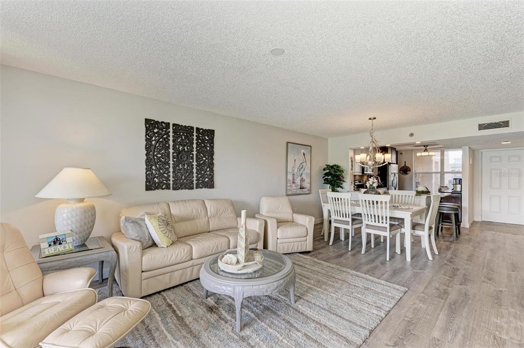 4480 Fairways Boulevard - Photo 7