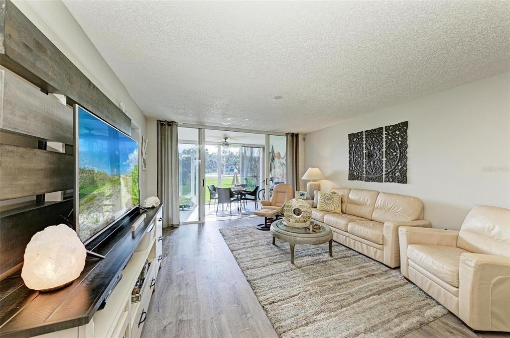 4480 Fairways Boulevard - Photo 5
