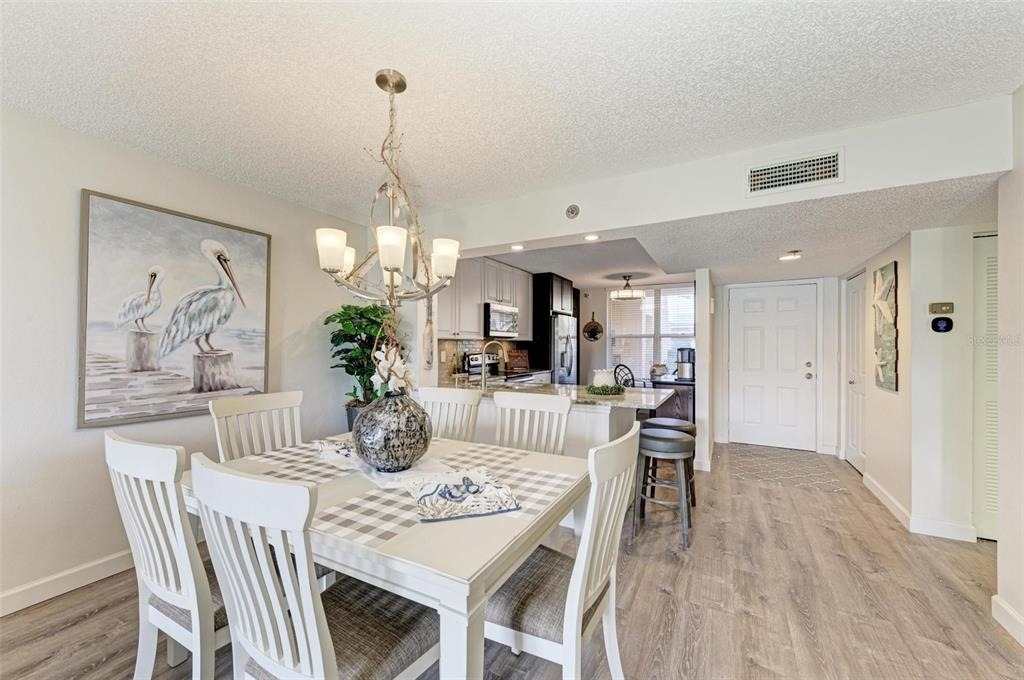 4480 Fairways Boulevard - Photo 9