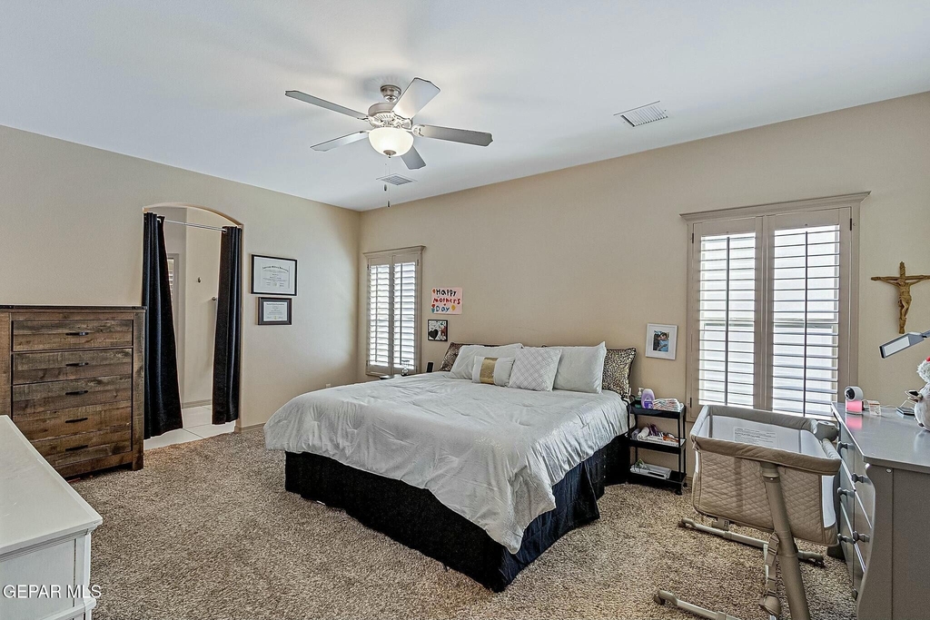 13677 Holbeck Street - Photo 11