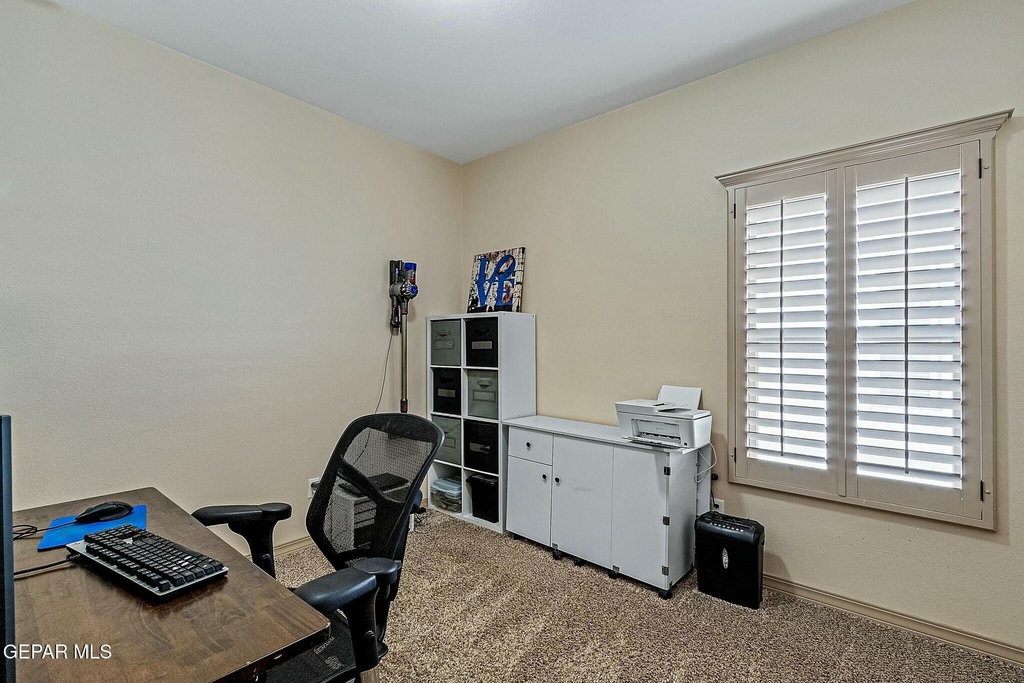 13677 Holbeck Street - Photo 19