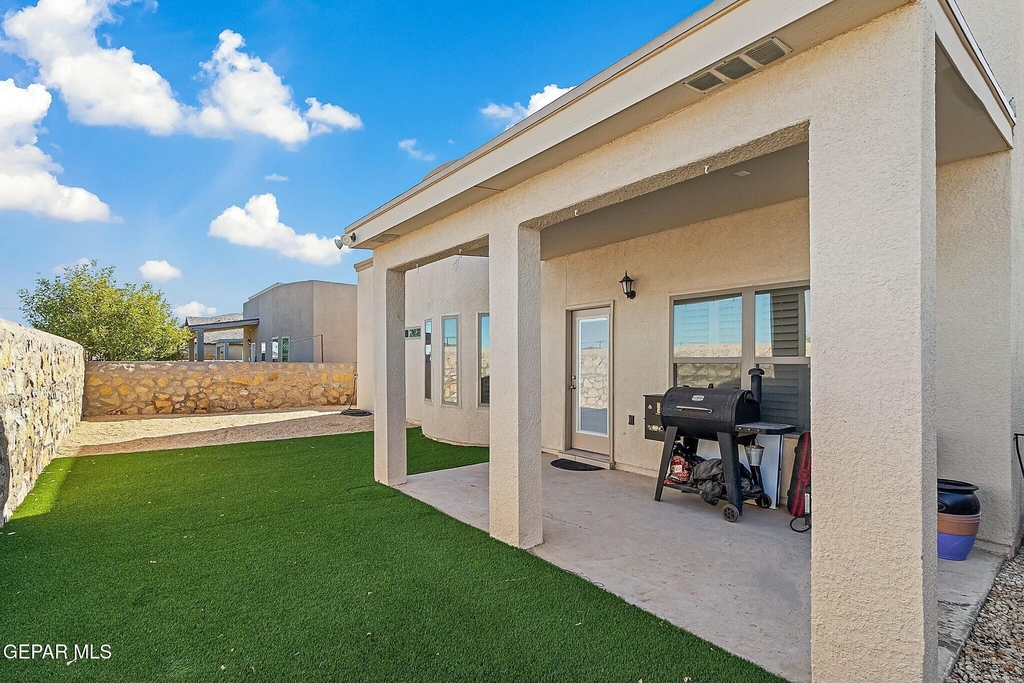 13677 Holbeck Street - Photo 25