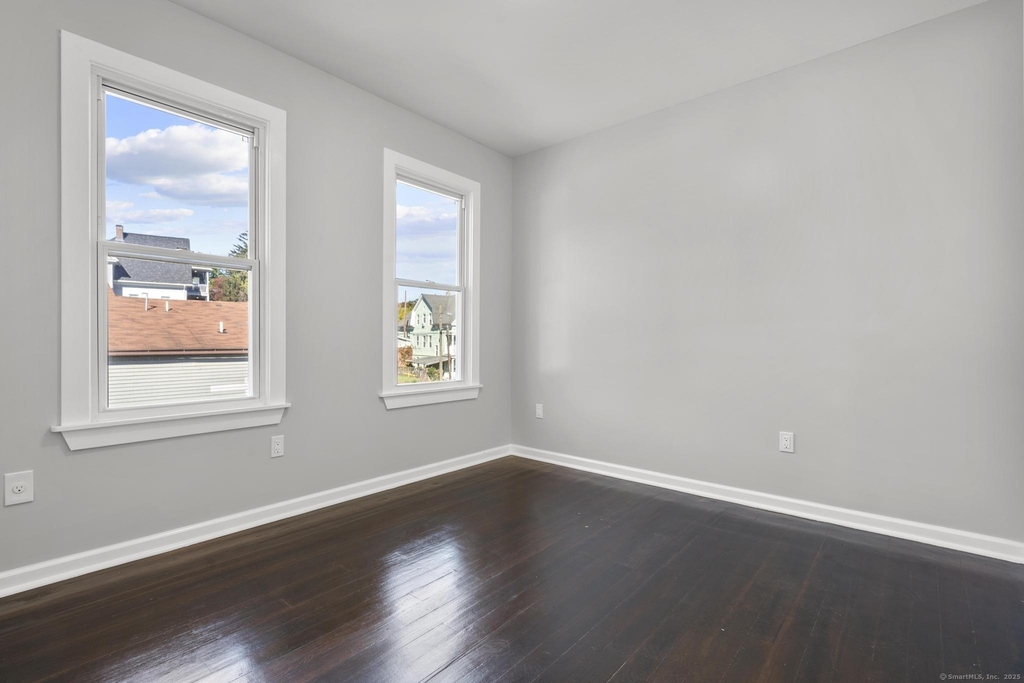 228 Cooke Street - Photo 5
