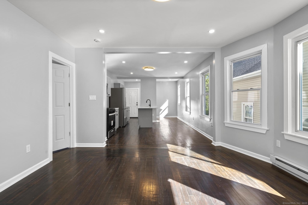 228 Cooke Street - Photo 3