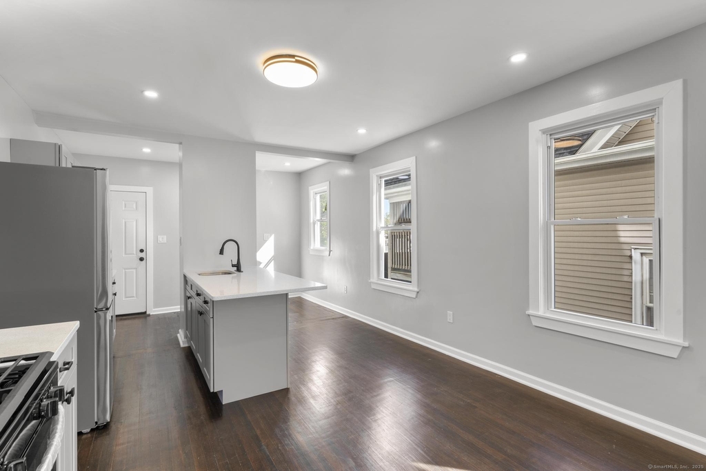 228 Cooke Street - Photo 12