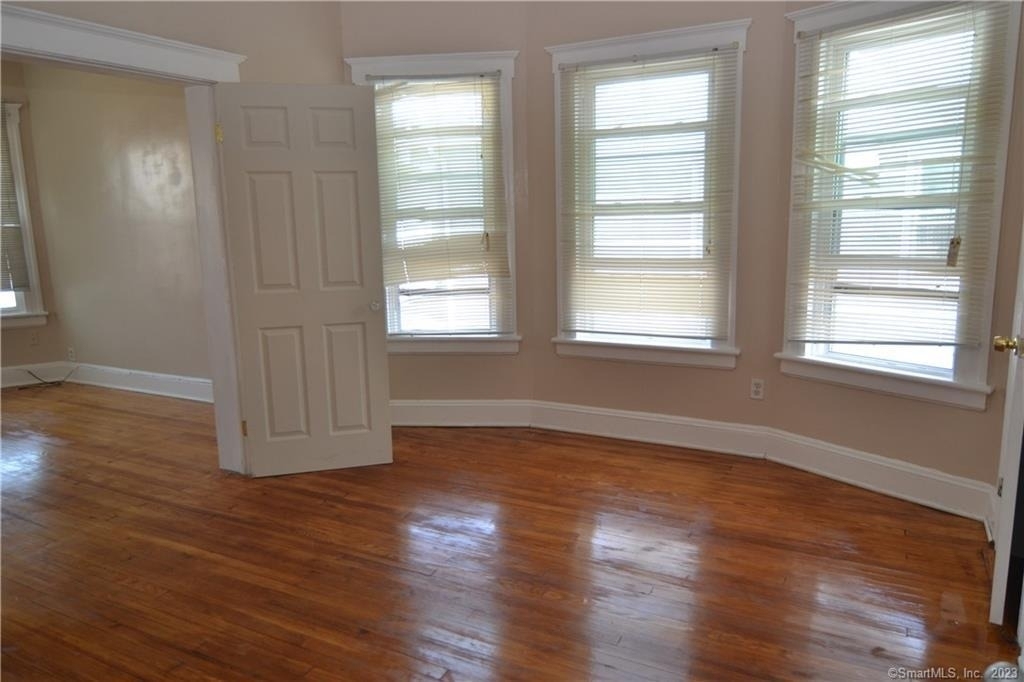 166 Dewey Street - Photo 7