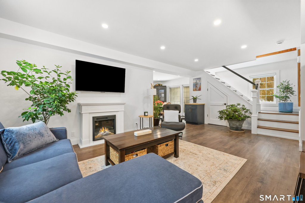 167 North Avenue - Photo 1