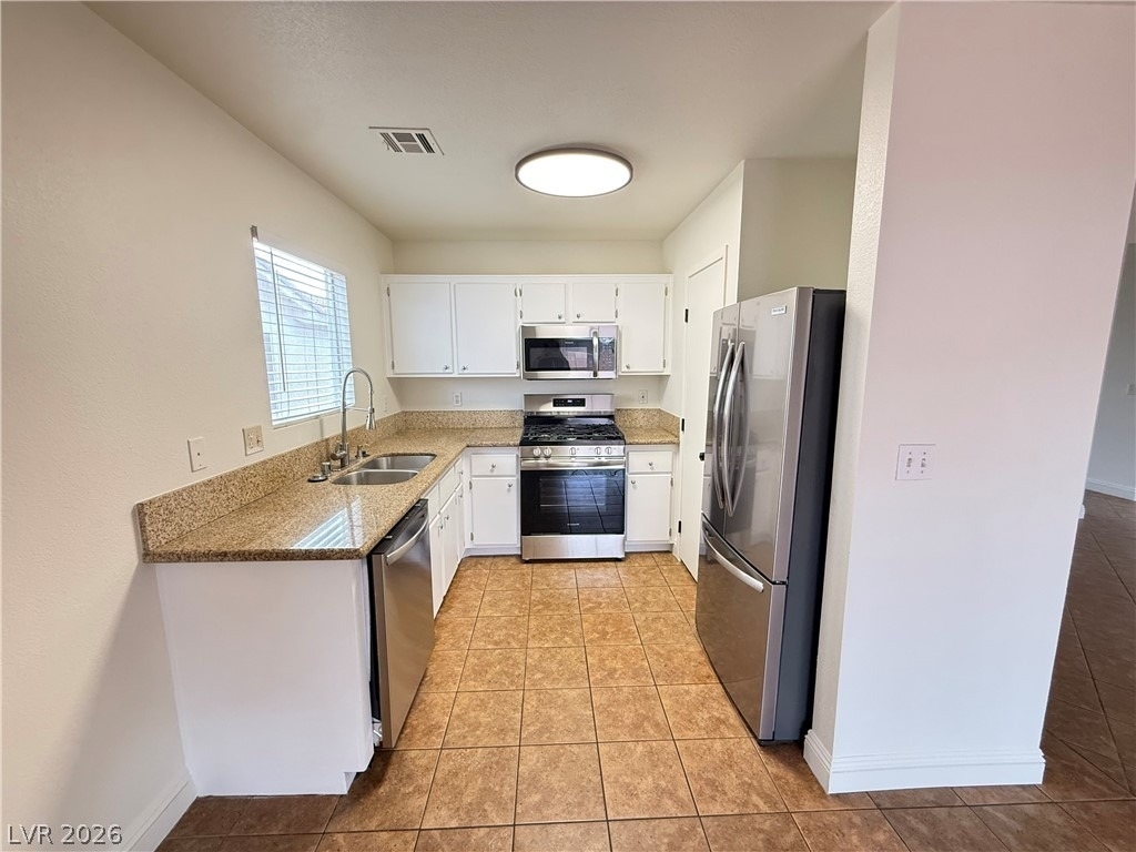 3130 Meadow Flower Avenue - Photo 16