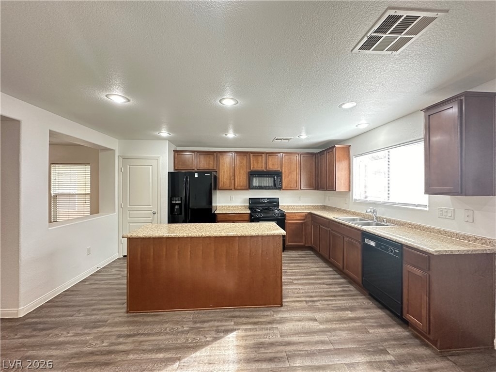 4859 Golden Shimmer Avenue - Photo 2