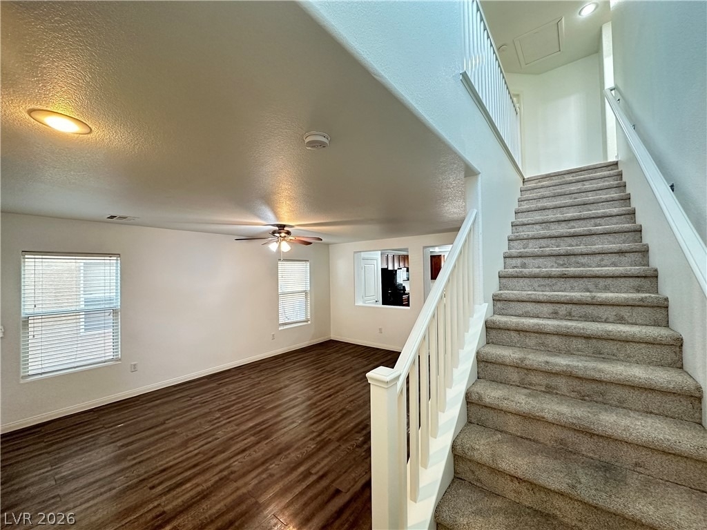 4859 Golden Shimmer Avenue - Photo 6