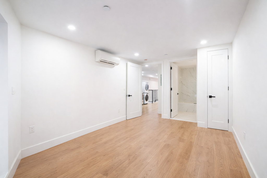 215 S. 4th St - Photo 4