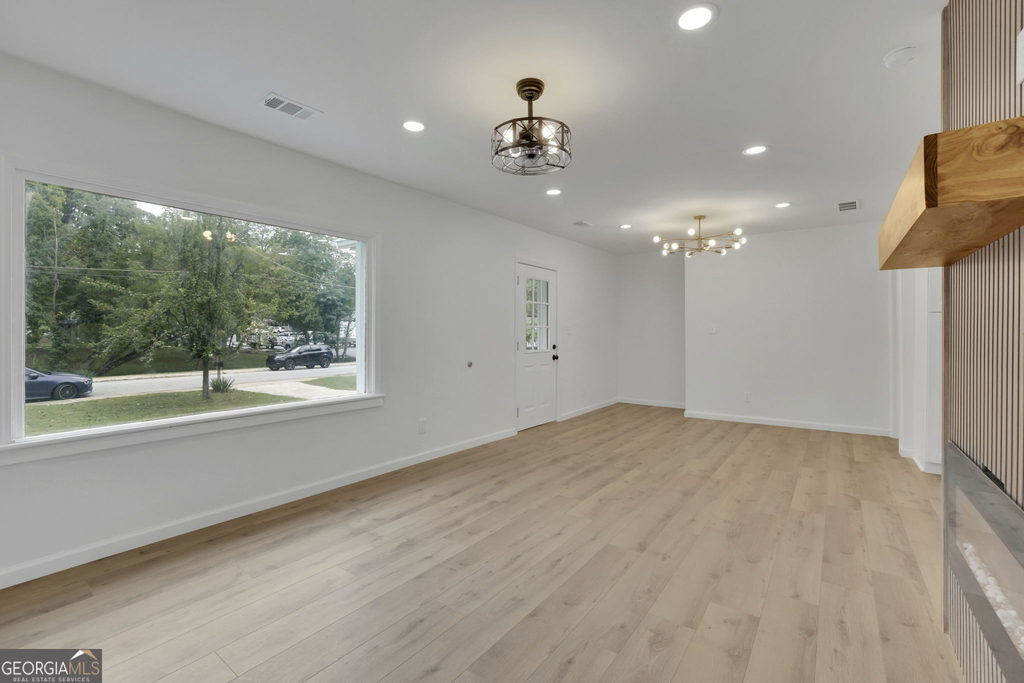 808 S Park Drive Se - Photo 5