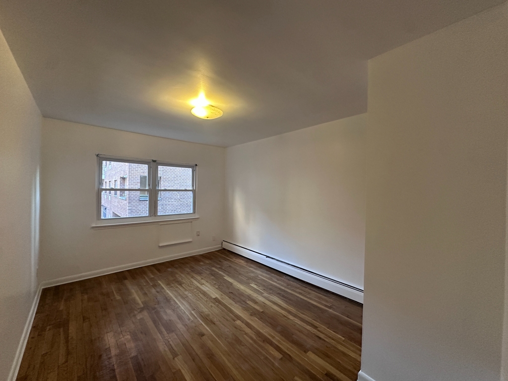 117-8 Curzon Road - Photo 5