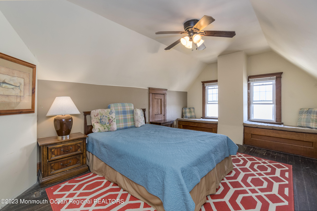 34 4th Avenue - Photo 28