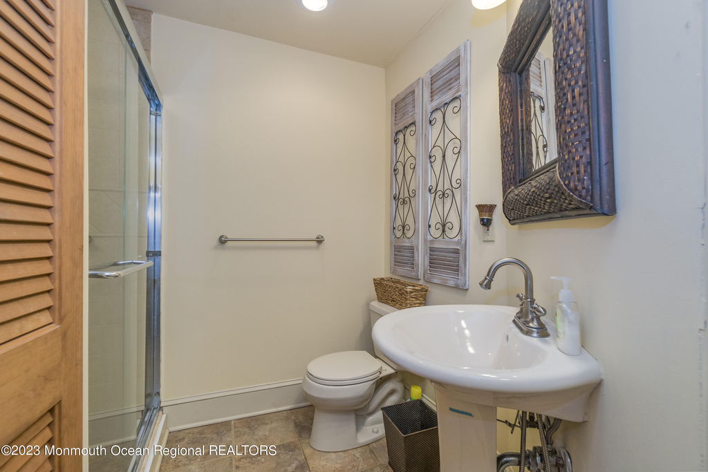 34 4th Avenue - Photo 35