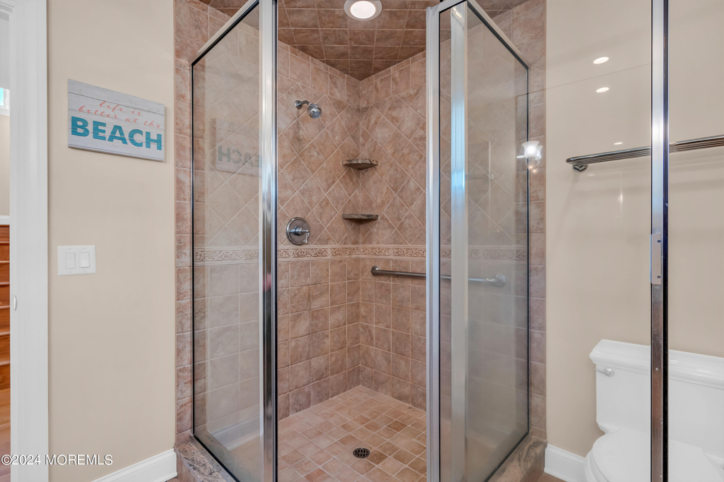 18 Meadow Avenue - Photo 22