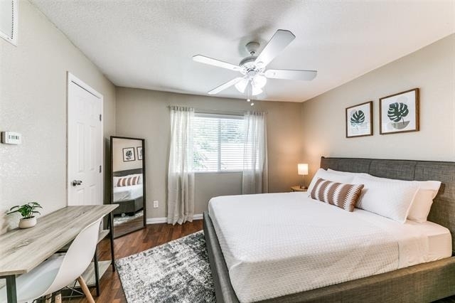 5814 Worth Street - Photo 1