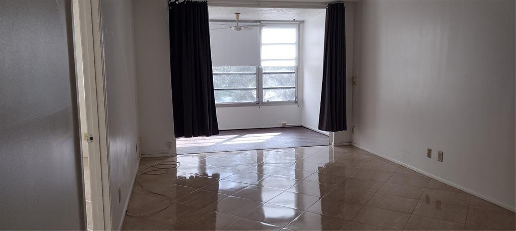 9340 Lagoon Place - Photo 1