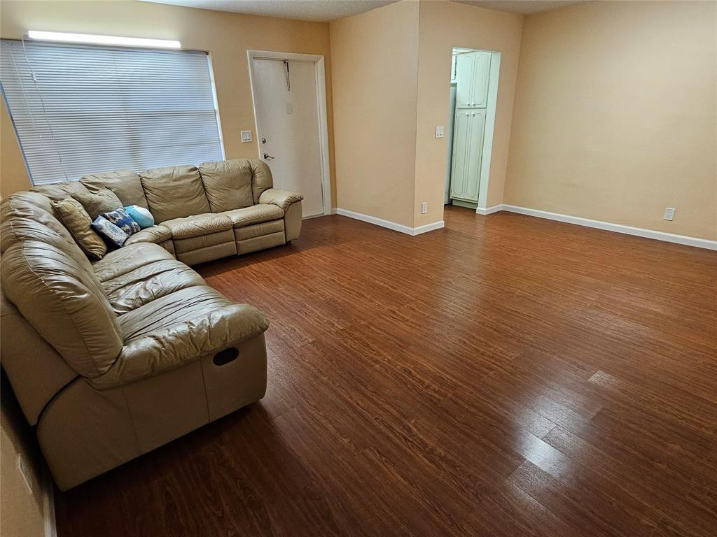 580 Egret Drive - Photo 4