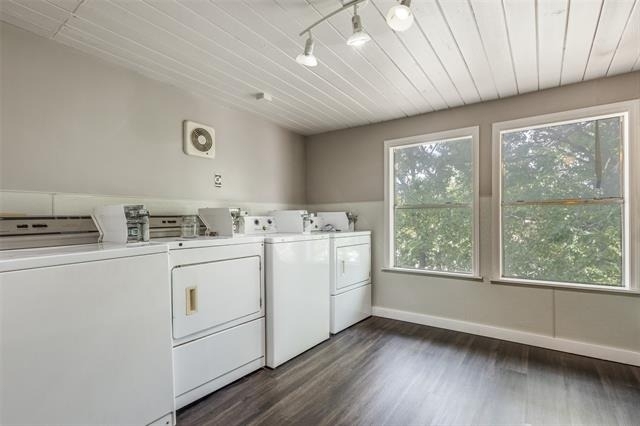 2309 Wesley Street - Photo 18