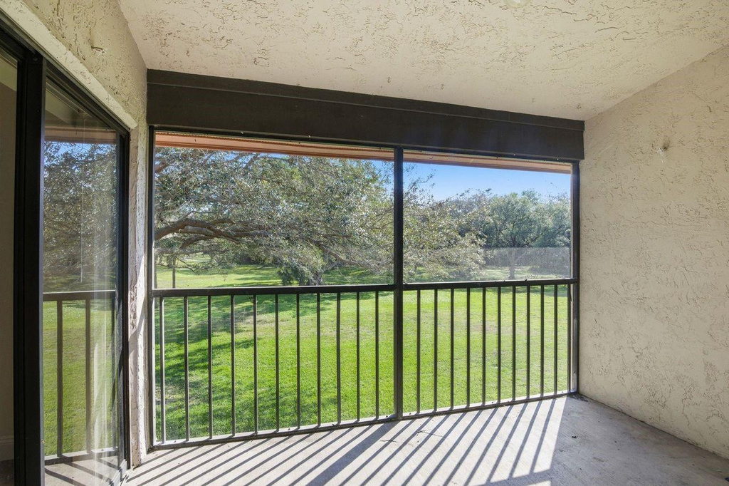 3300 Jaywood Terrace - Photo 24