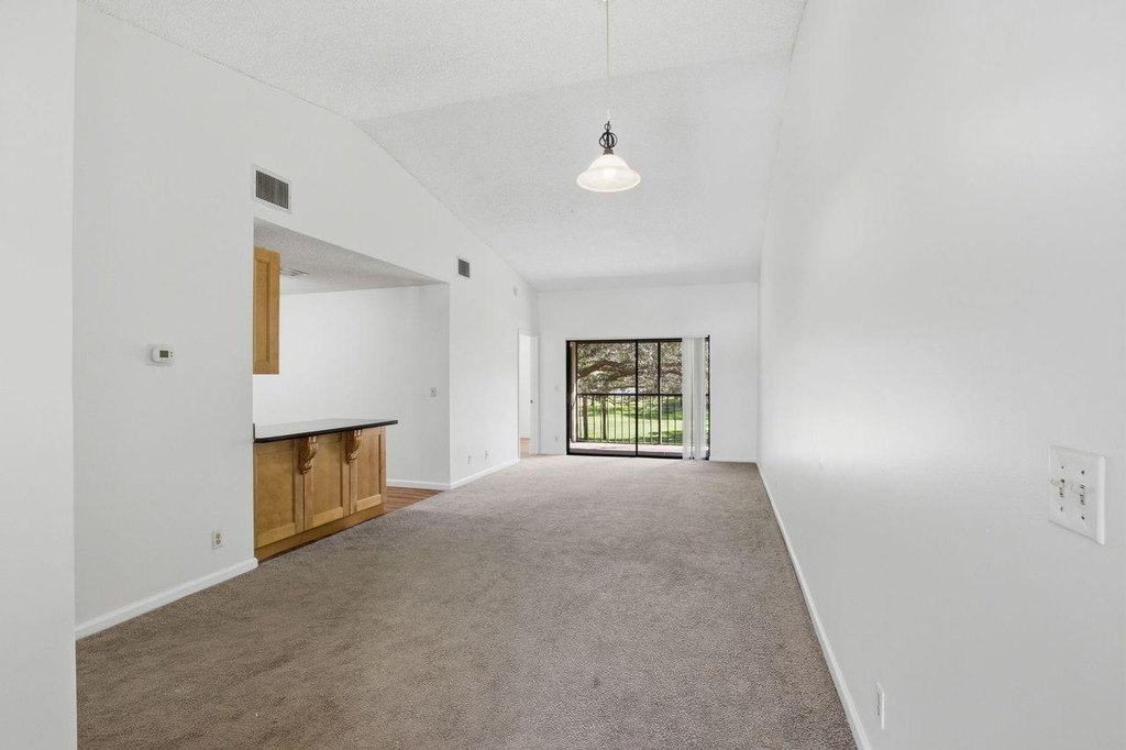 3300 Jaywood Terrace - Photo 5