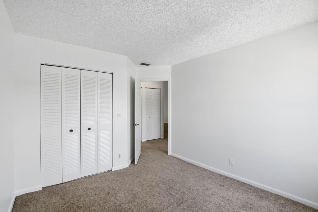 3300 Jaywood Terrace - Photo 10