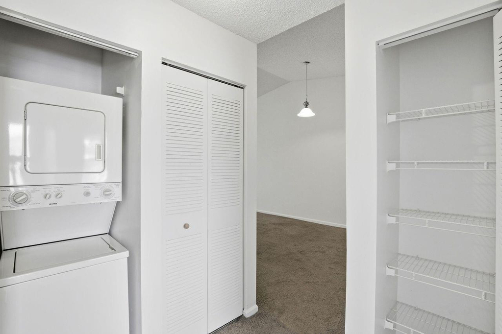 3300 Jaywood Terrace - Photo 15