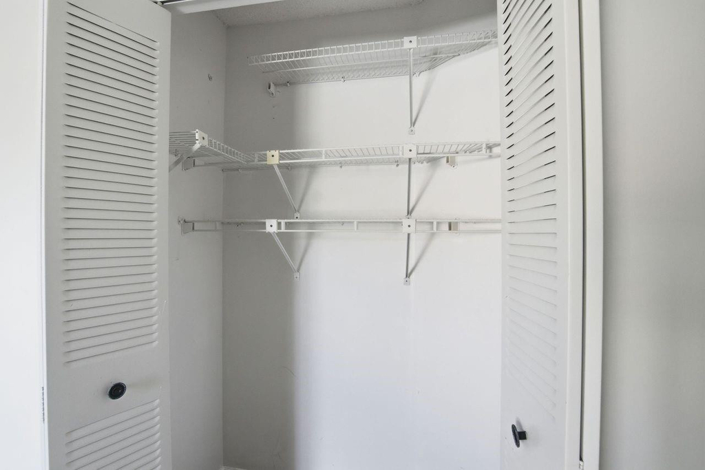 3300 Jaywood Terrace - Photo 17