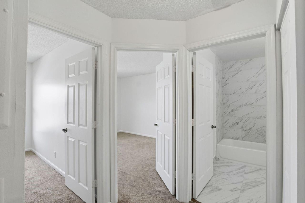 3300 Jaywood Terrace - Photo 9