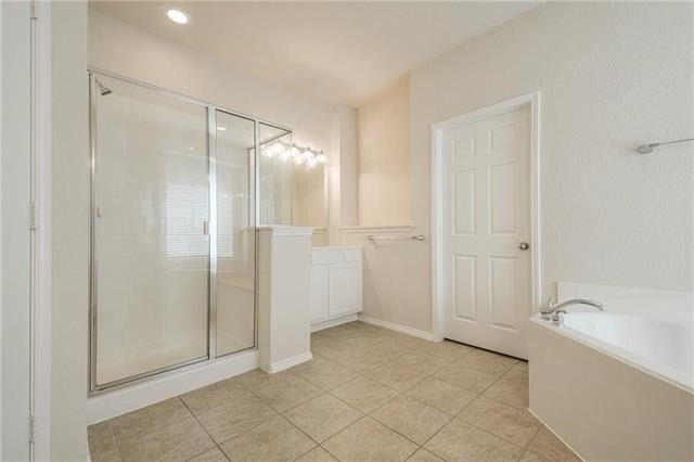 2338 Falcon Point Drive - Photo 6