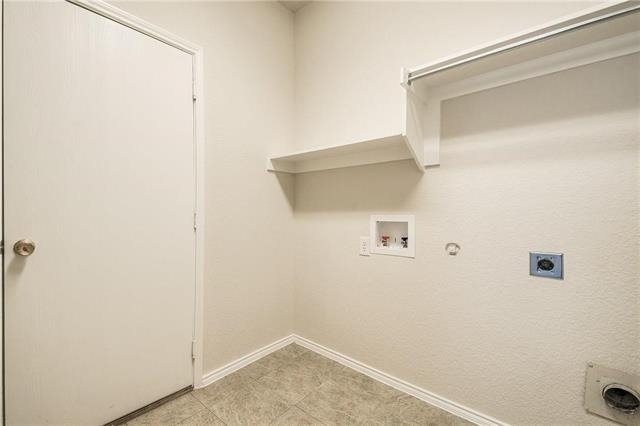 2338 Falcon Point Drive - Photo 16