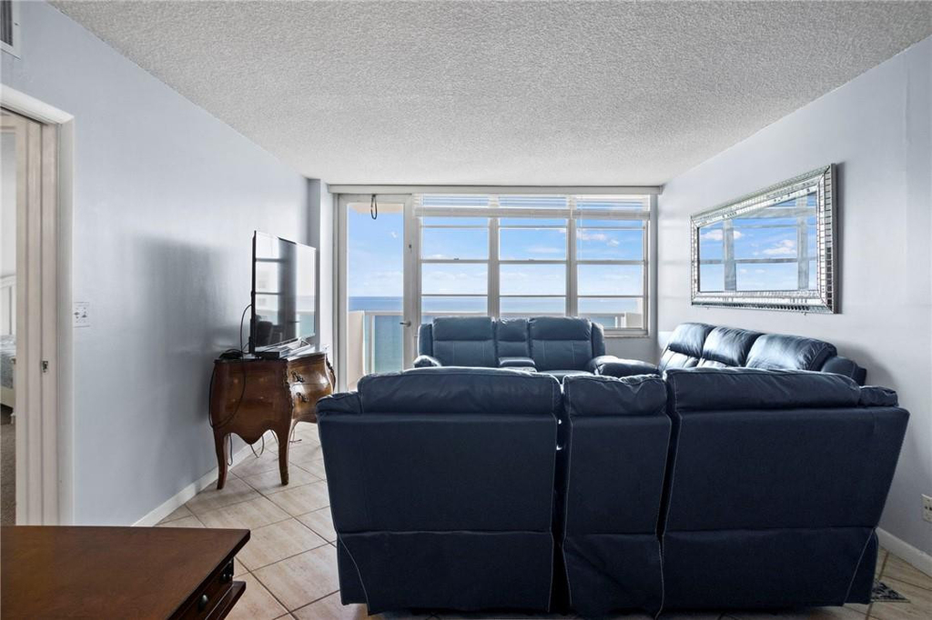 3725 S Ocean Drive - Photo 5