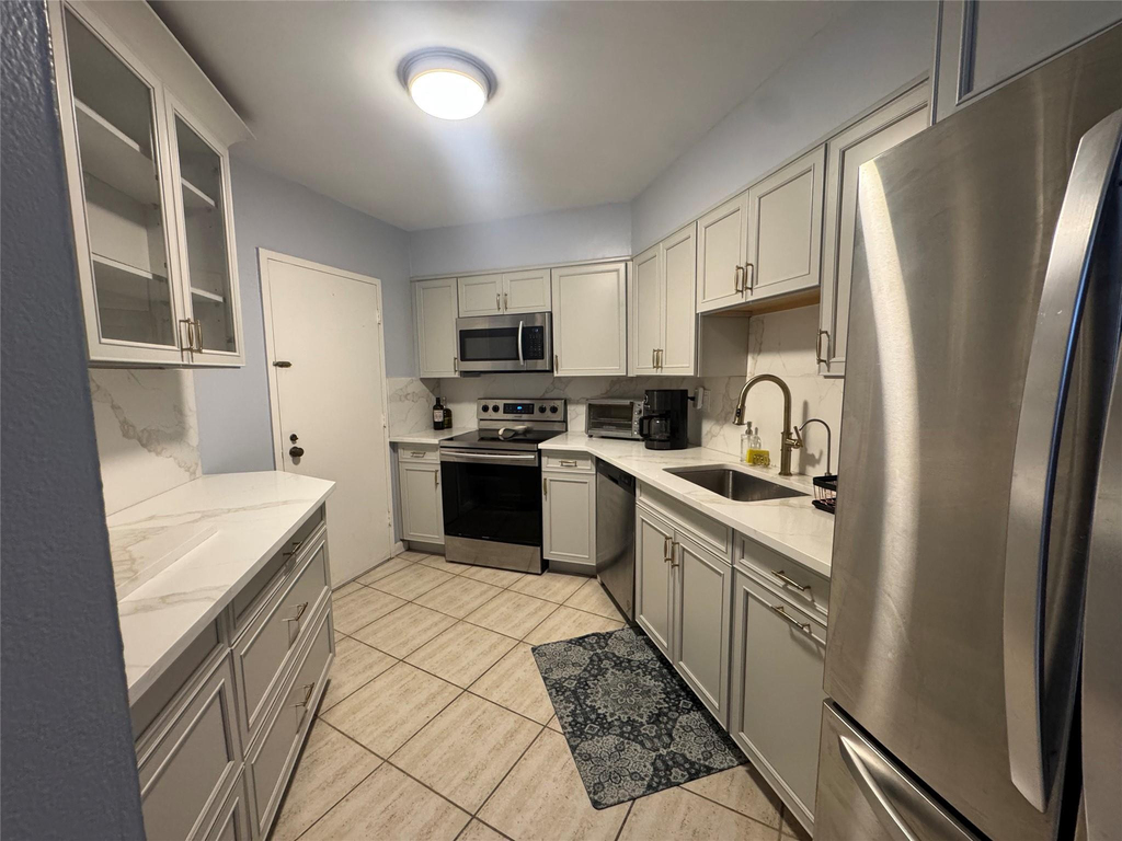 3725 S Ocean Drive - Photo 8