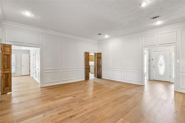 2942 Woodland Hills Drive - Photo 6