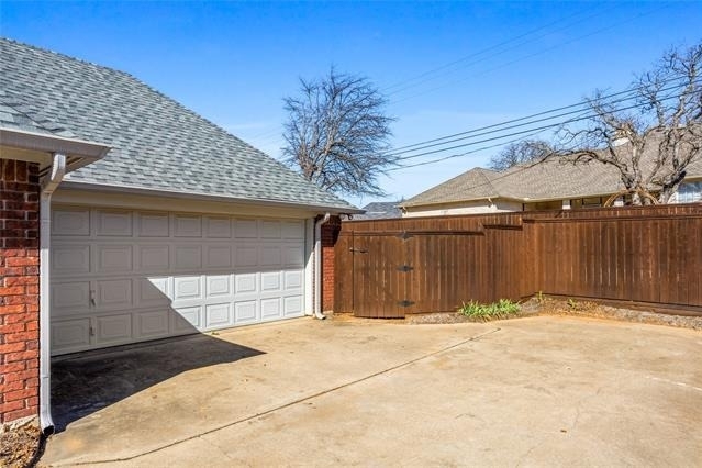 2942 Woodland Hills Drive - Photo 27