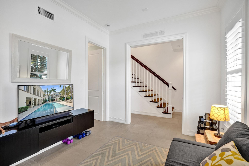 381 E Cannery Row Circle - Photo 32