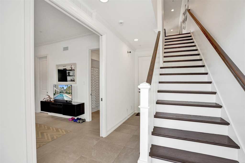 381 E Cannery Row Circle - Photo 33