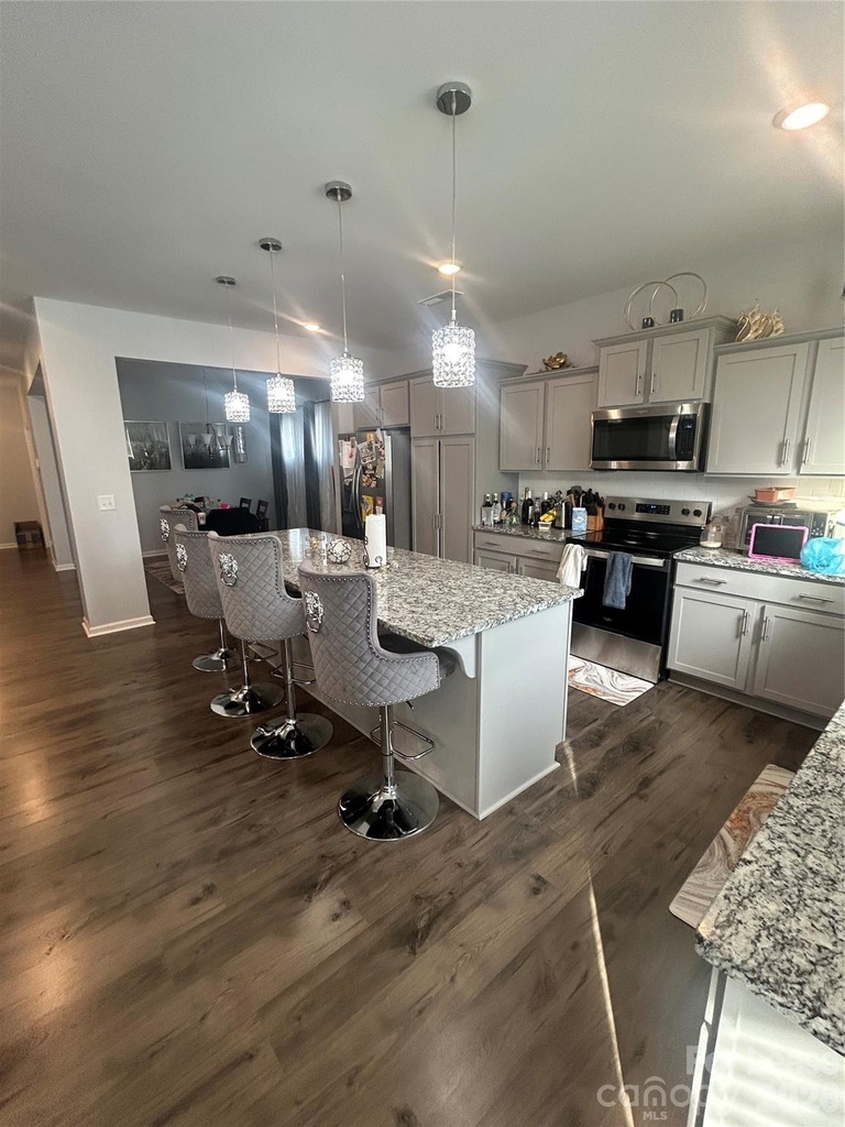 107 Stonewater Drive - Photo 5
