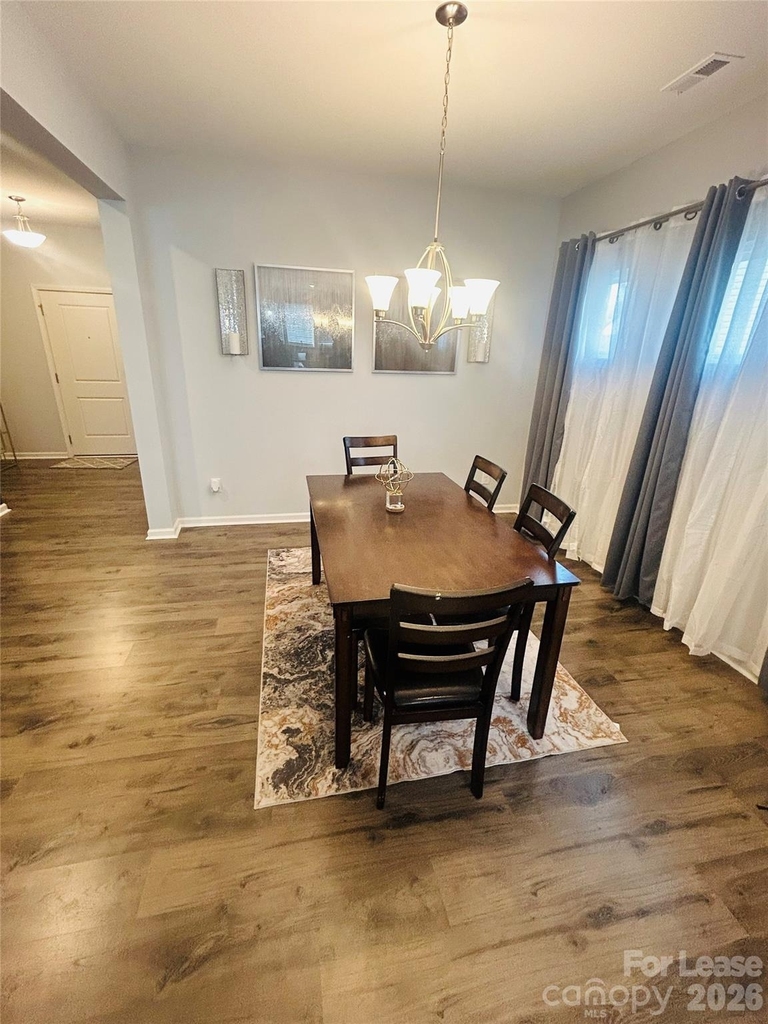 107 Stonewater Drive - Photo 3