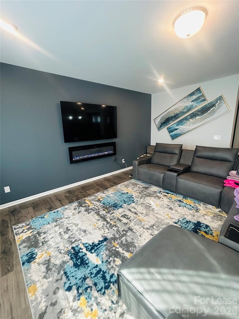 107 Stonewater Drive - Photo 4