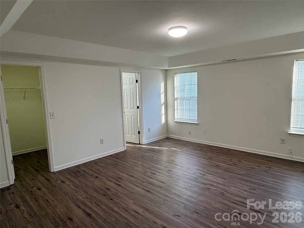 6319 Elliott Drive - Photo 7