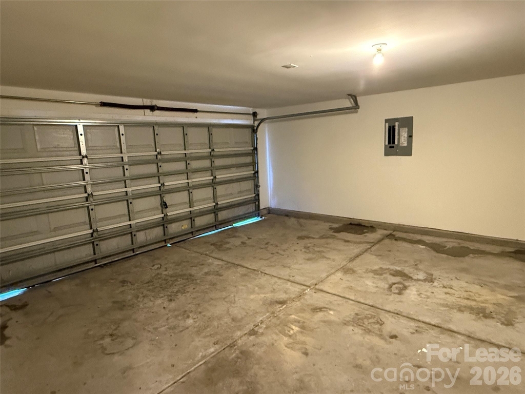 6319 Elliott Drive - Photo 18