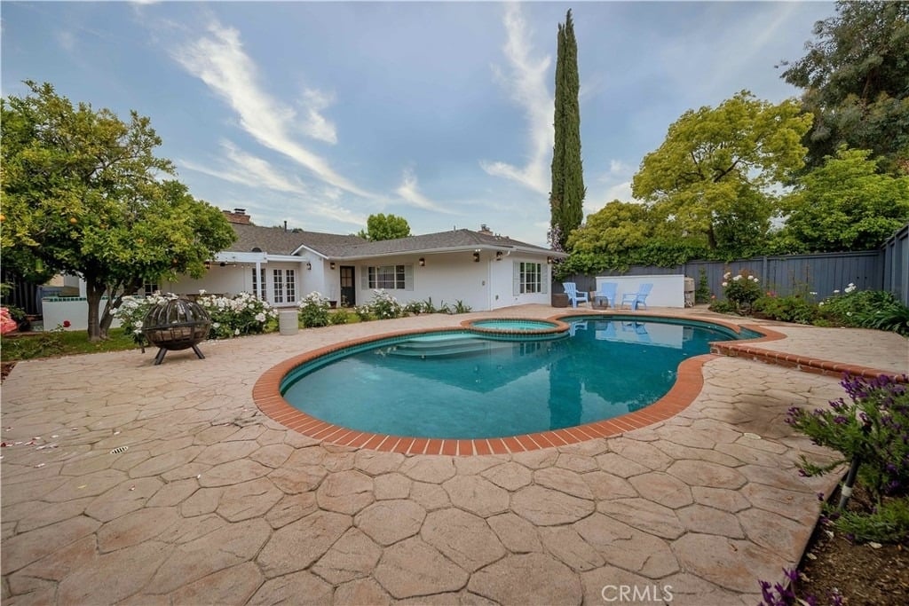 16544 Greenleaf Street - Photo 21