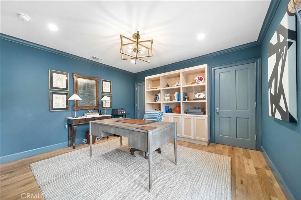 16544 Greenleaf Street - Photo 4