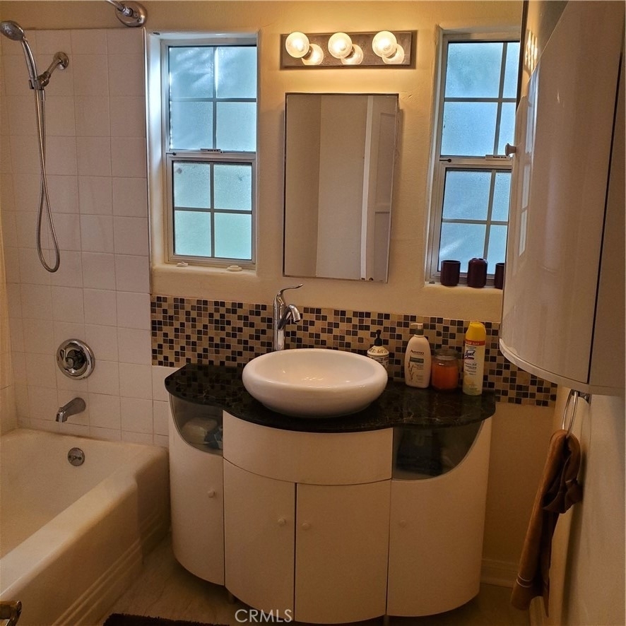 12944 Woodbridge Street - Photo 8
